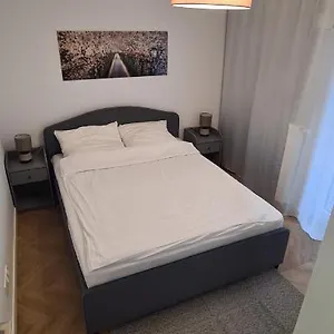 Bohema Praga - New Lux Near Metro And With Bedroom Warszawa